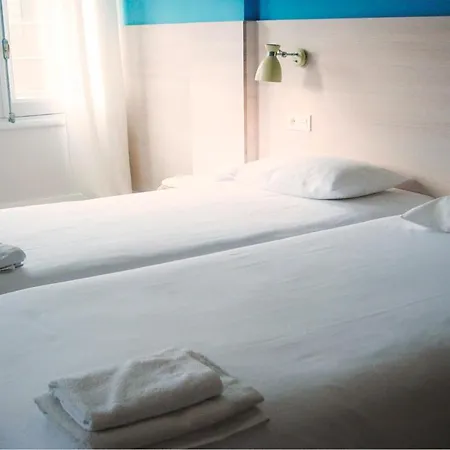 Boreal Calima Lodge *