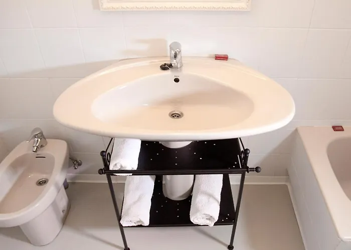 Boreal Calima Lodge *